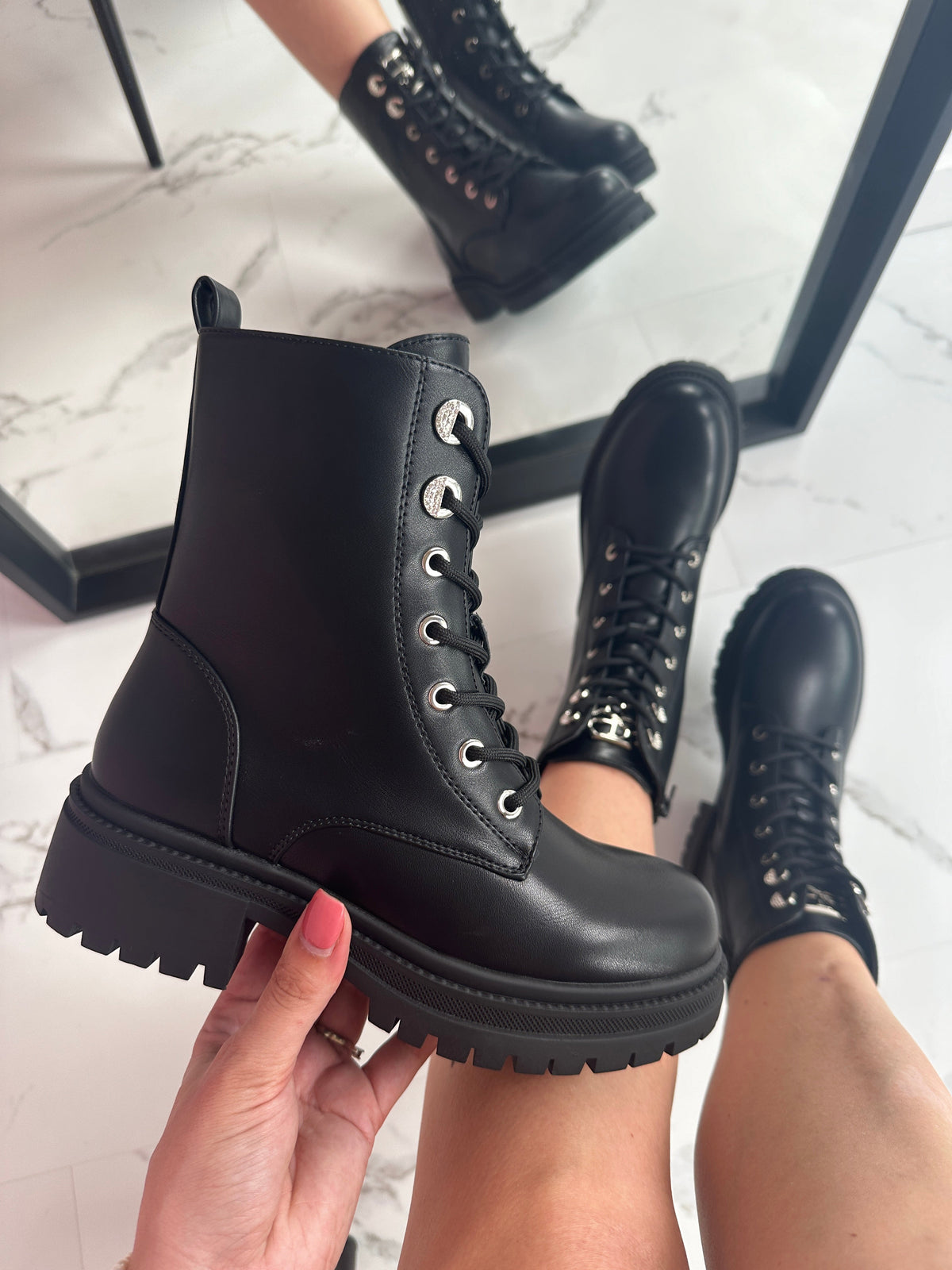 Sarina | Bottines Noires