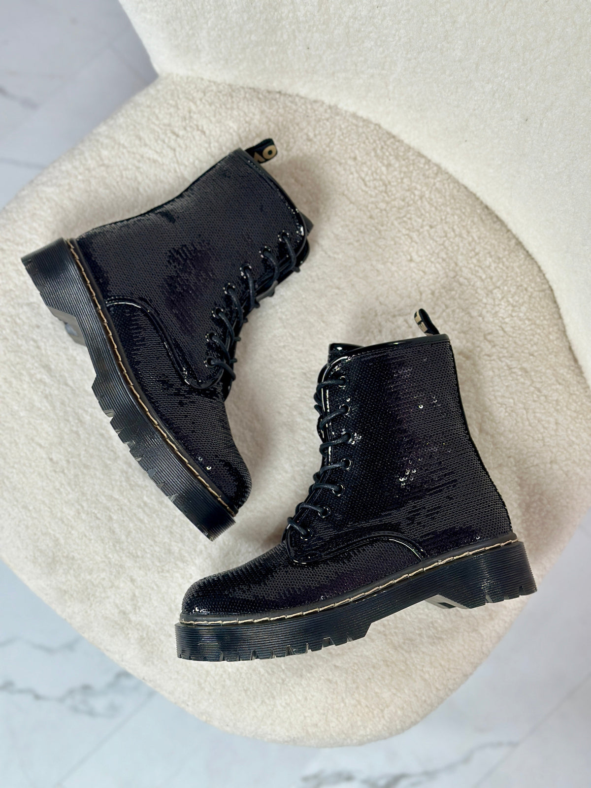 Nikky | Bottines Noires à Sequins