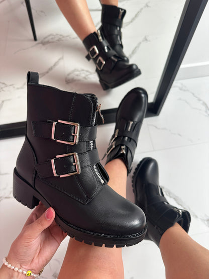 Bottines Noires à Boucle