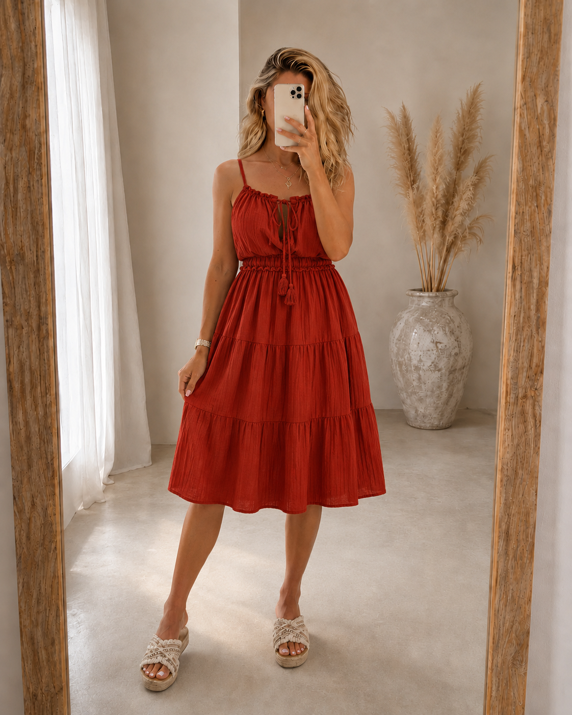 Yulia | Robe à Fines Bretelles